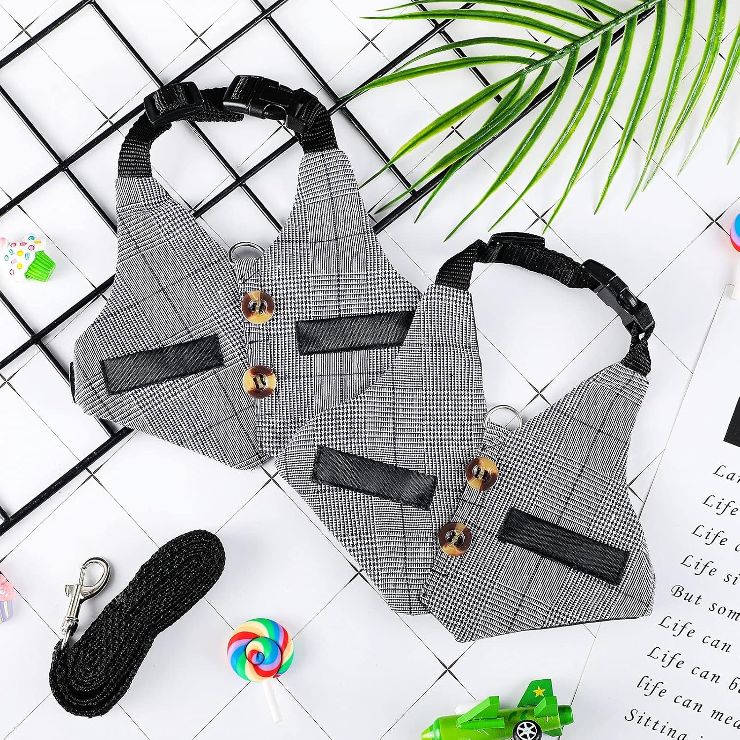 2 Pieces Rabbit Vest Harness and Leash Set Adjustable Formal Suit Style Adjustable Soft Bunny Harness for Bunny Rabbit Kitten Small Animal Walking (Medium)